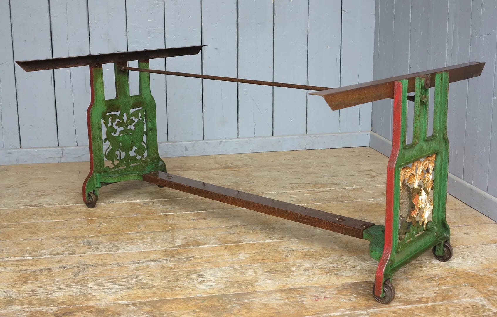 Antique Reclaimed Decorative Cast Iron Table Base - 8062