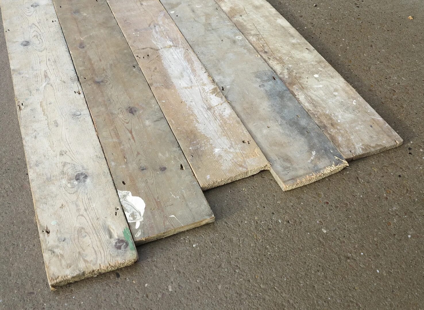 Reclaimed Antique Pine Square Edged Floorboards - 8056