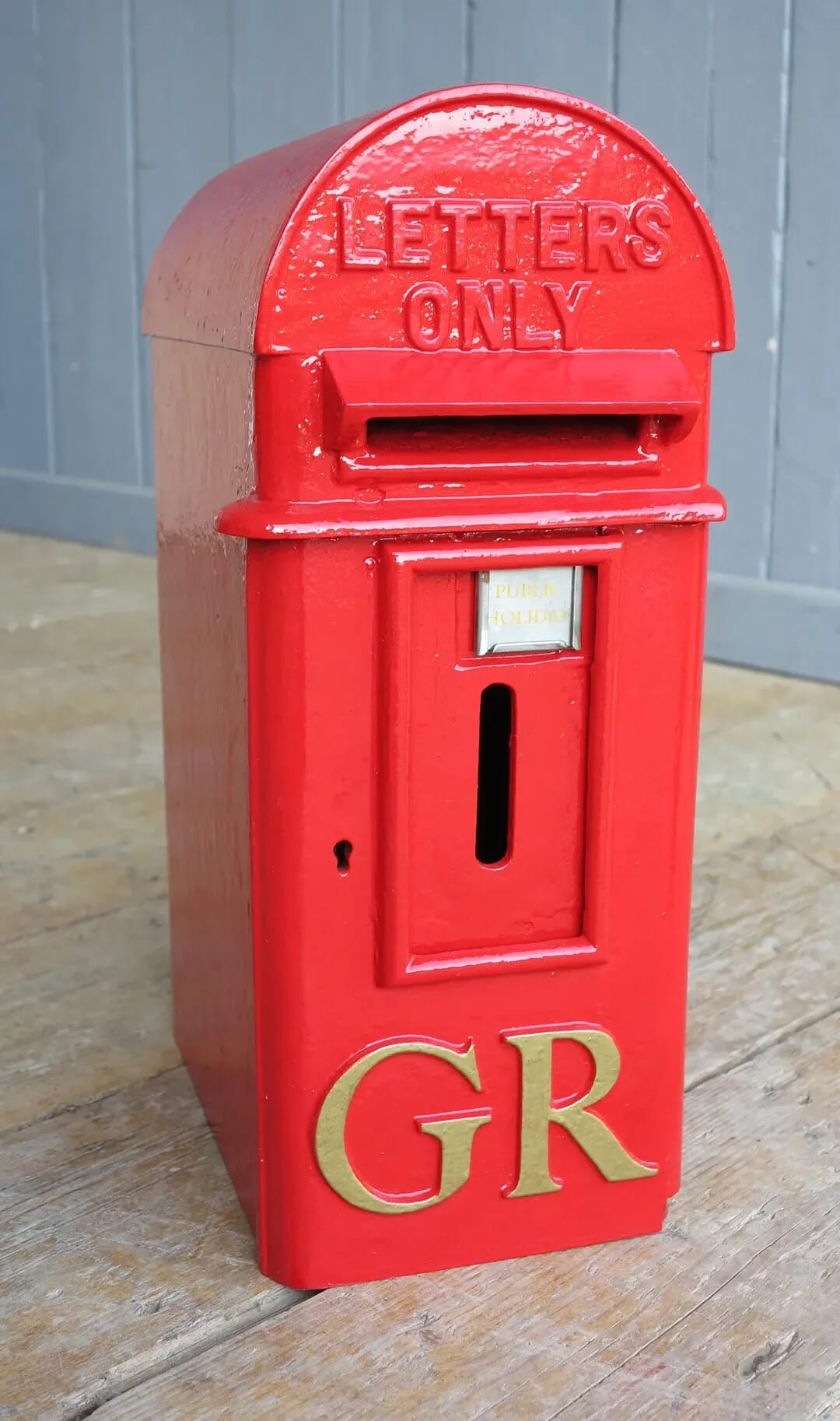 Cast Iron GR 'Hovis' Pole Mounted Post Box  - 9466