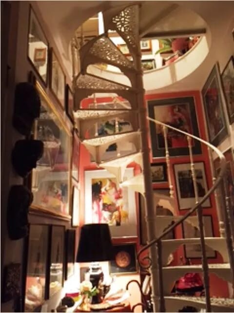 Cast Iron White Spiral Staircase with Balcony Rails - 8075