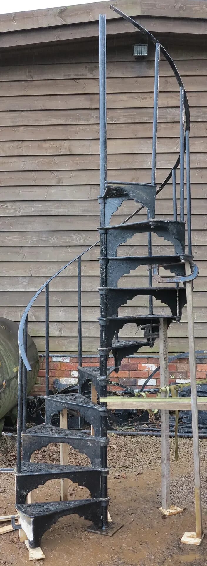 Cast Iron Black Spiral Staircase - 8101