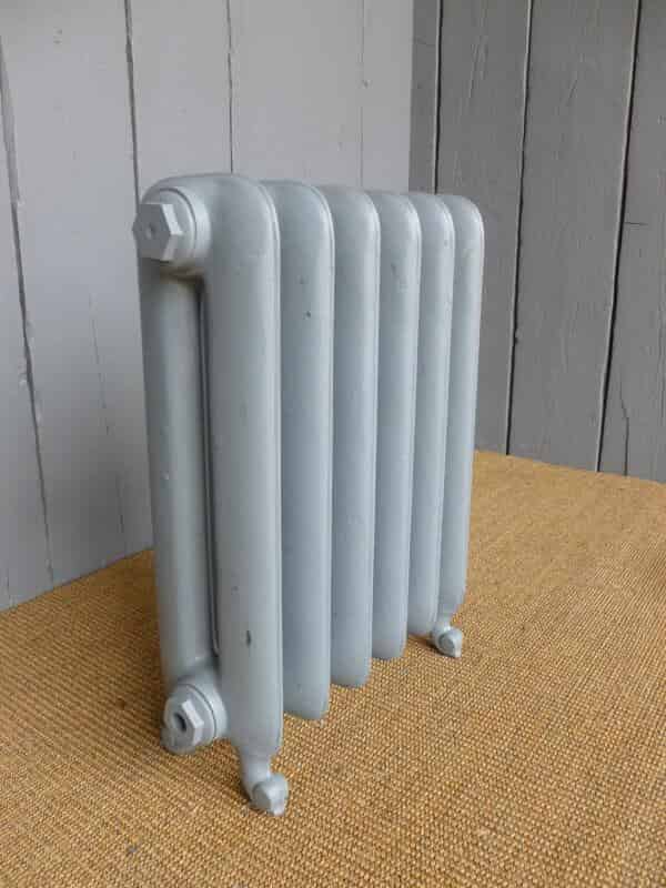 Carron Duchess Cast Iron Radiator - 6 Sections Long