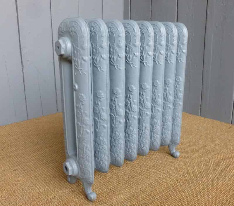 Carron Daisy Cast Iron Radiator to go 8 Sections Long - 595mm Tall x 175mm Deep