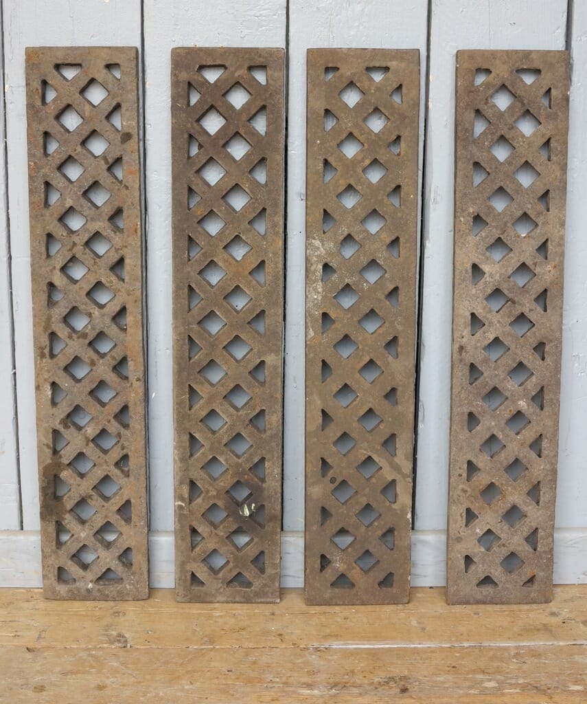 Rectangular Cast Iron Floor Grilles - 8177