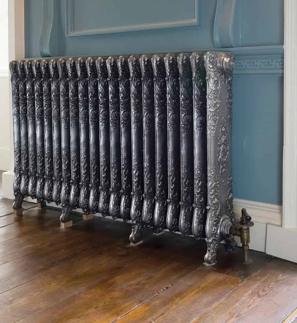 Verona 940mm Tall Carron Cast Iron Radiator 20 Sections Long