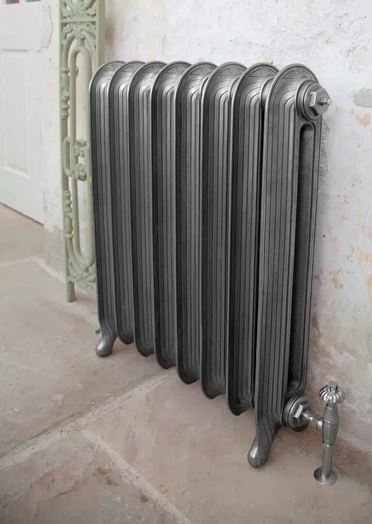 Carron Tuscany Style 765mm Tall Cast Iron Radiator 12 Sections Long