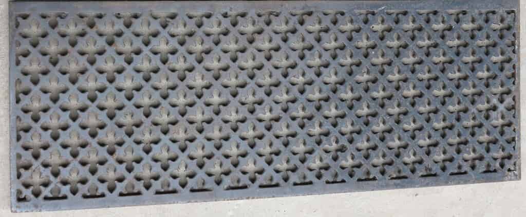 Antique Victorian Gothic Cast Iron Floor Grille