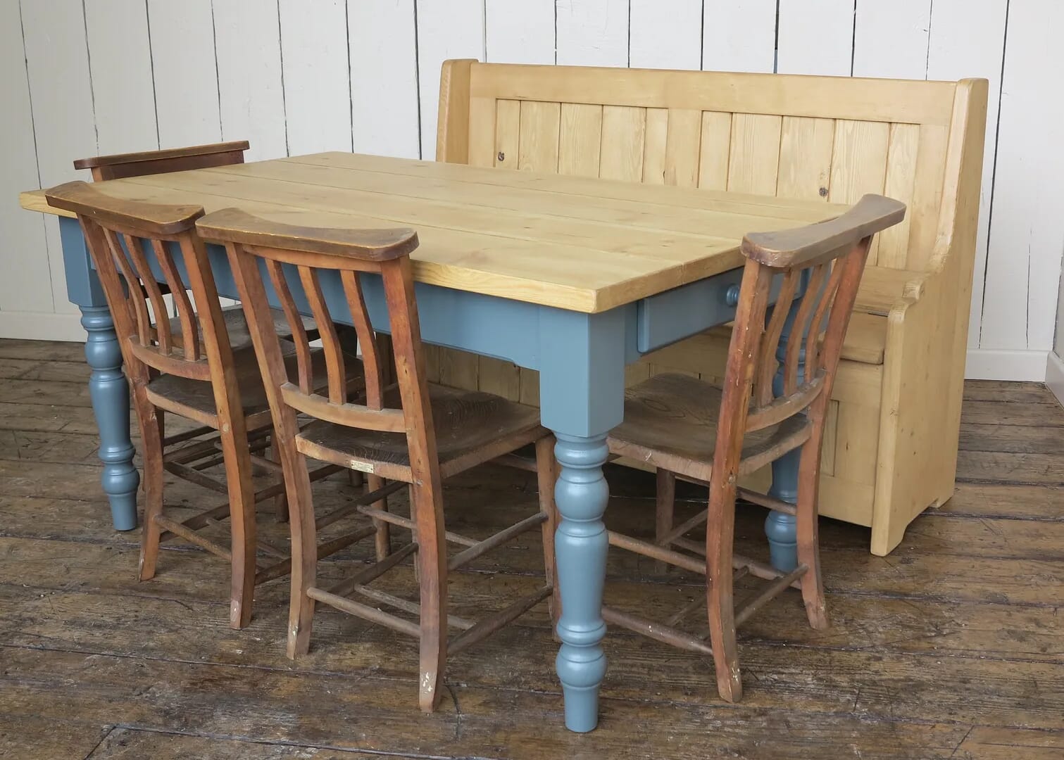 Plank Top Kitchen Table with Reclaimed Pine Settle - 8164