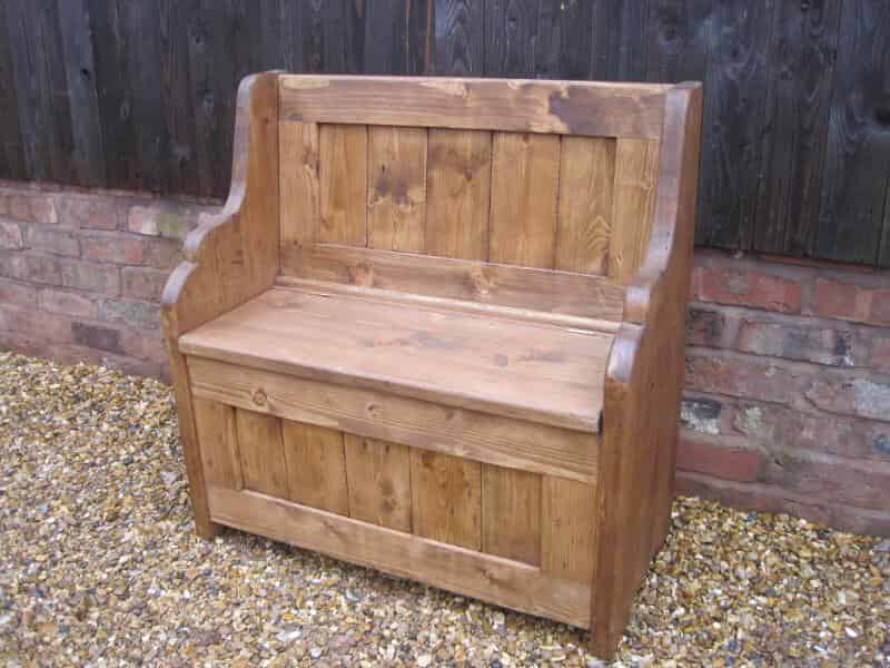 Antique Reclaimed Pine Settle with lift up seat