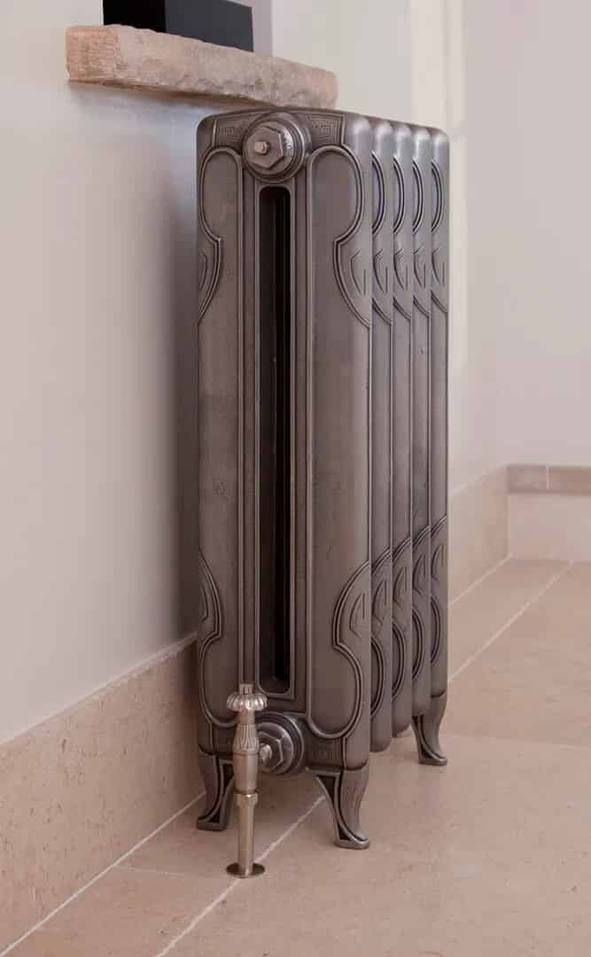 New Liberty 2 Column 865mm Tall Cast Iron Radiator 5 Sections Long By Carron