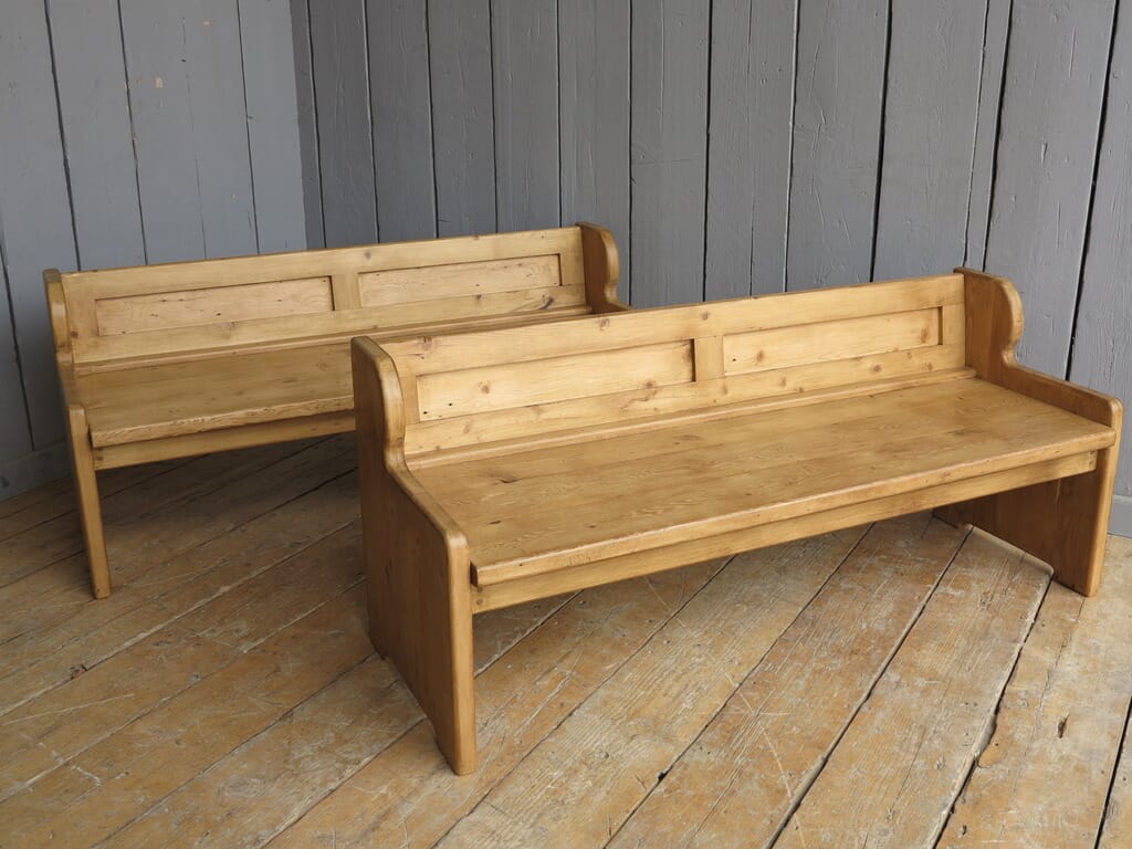 Reclaimed Pine Church Pew - Suitable For Under Windows - D1011