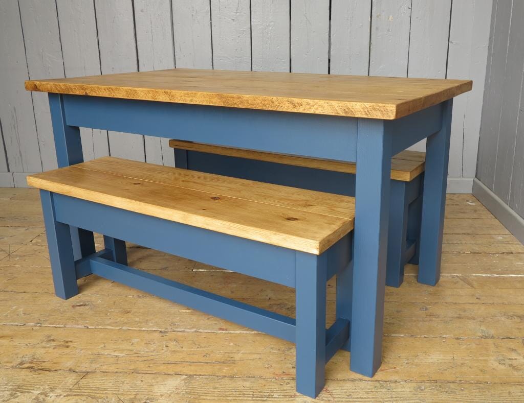 Plank Top Farmhouse Table With Benches - D1058