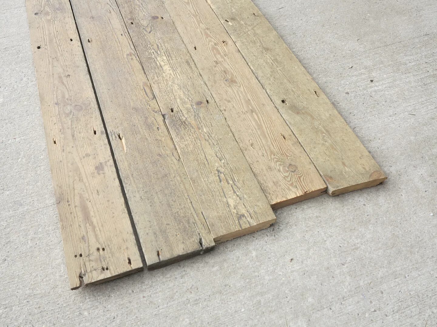 Antique Reclaimed Pitch Pine Square Edge Floorboards - 8616