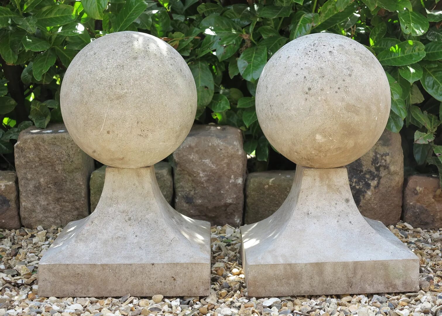 Pair of Reconstituted Stone Gate Entrance Ball Finials - 8692