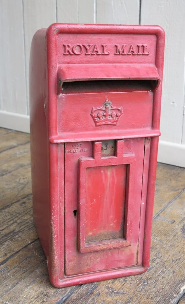 Genuine Old Cast Iron Pole Mounted Royal Mail Post Box - 8192