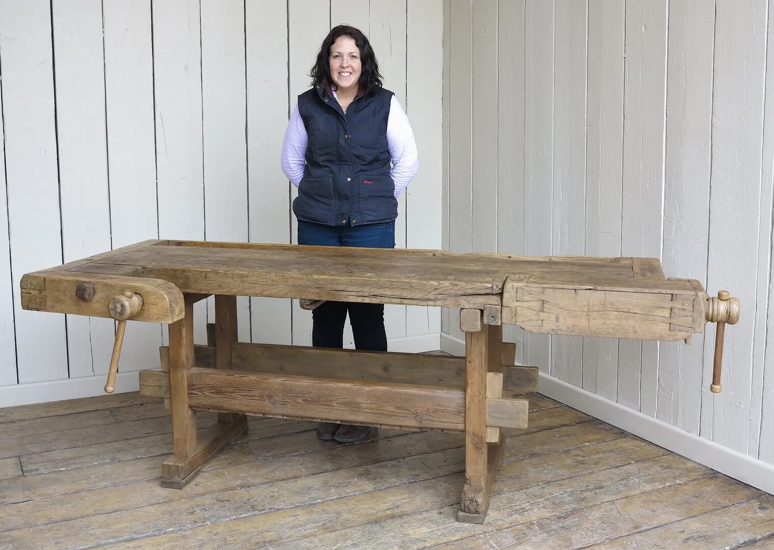 Woodworking Solid Wooden Vintage Bench With Vices - 8013
