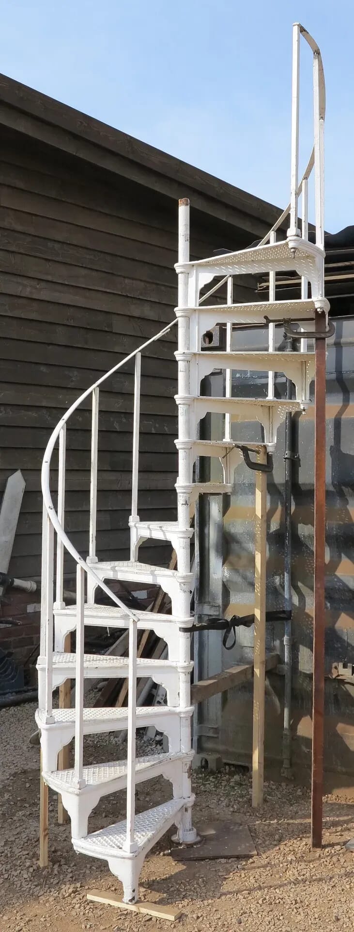White Cast Iron Reclaimed Spiral Staircase - 8259
