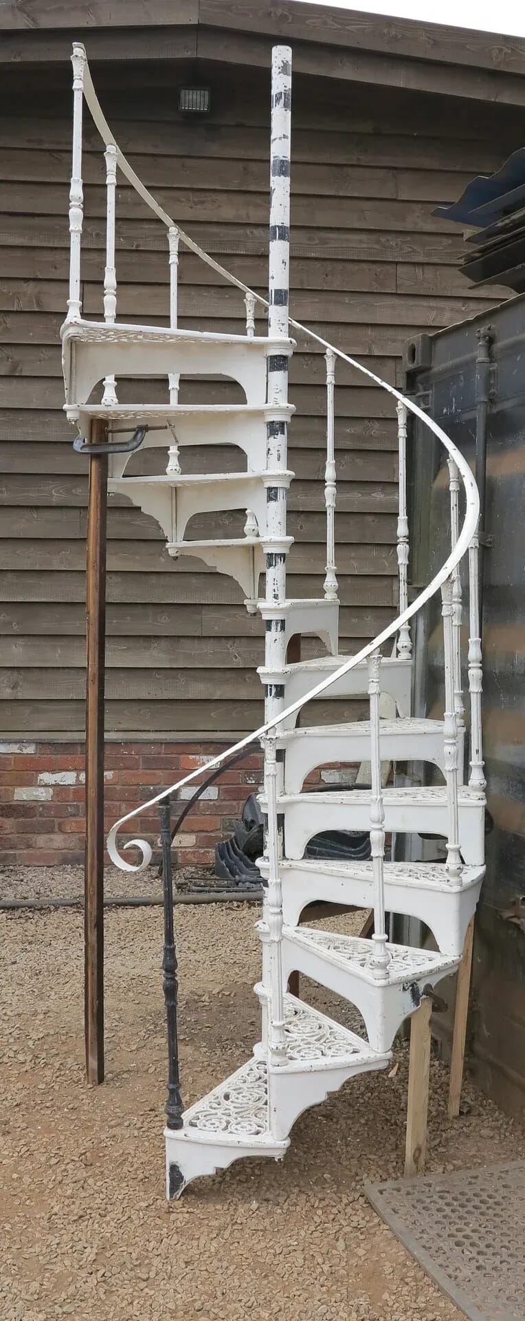 Reclaimed White Cast Iron Spiral Staircase - 8262