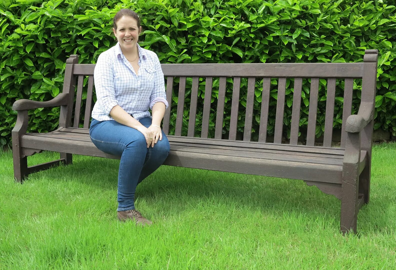 Large Vintage Teak Garden Outdoor Bench - 8267