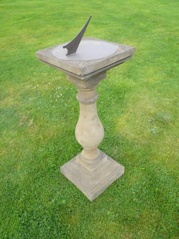 Garden Sundial - 3401