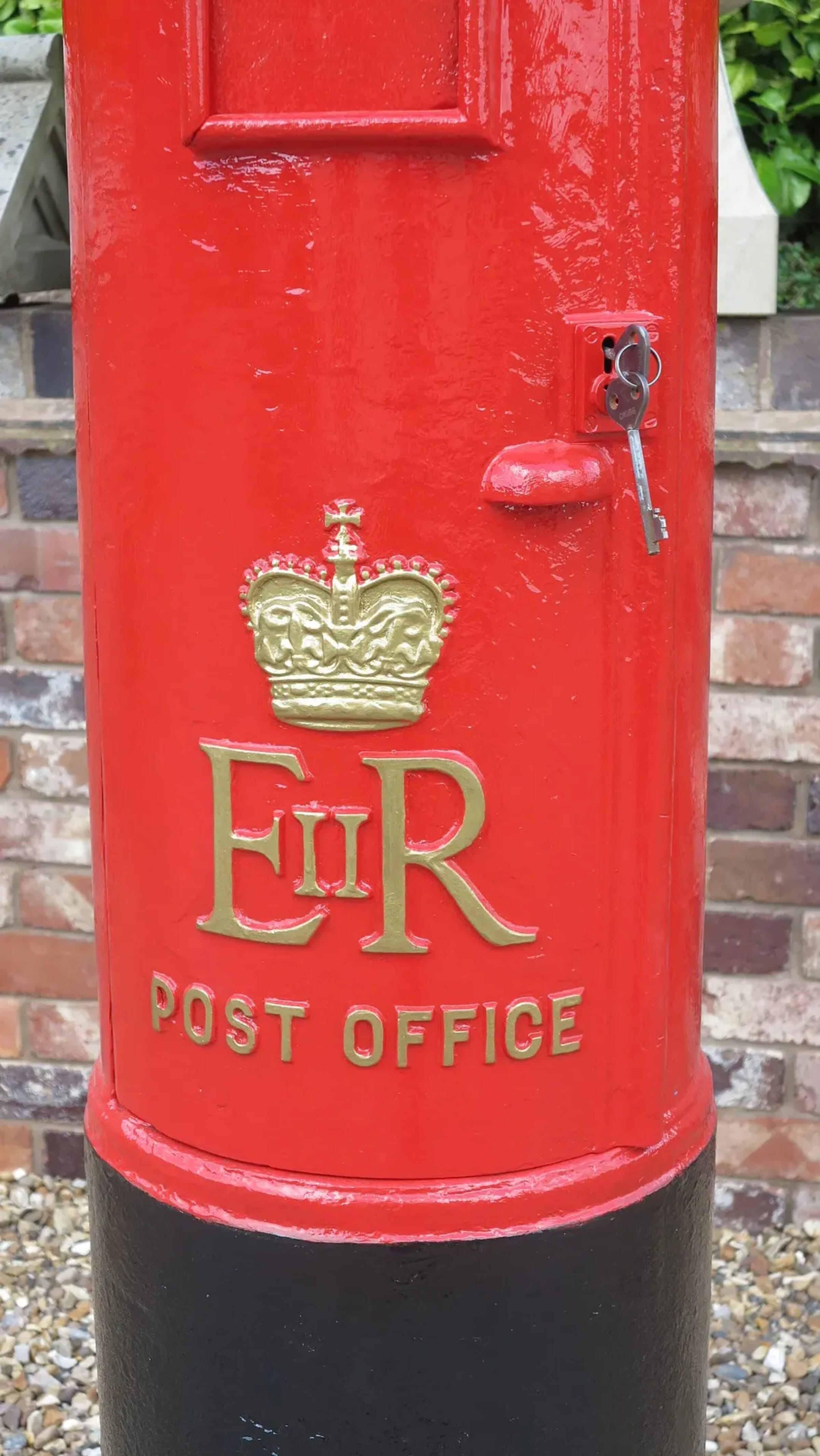 Cast Iron Royal Mail Original Elizabeth Ii Pillar Box