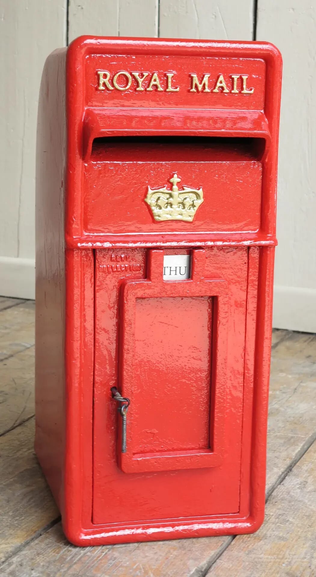 Original Red Cast Iron Royal Mail Pole Mounted Post Box - 8159a