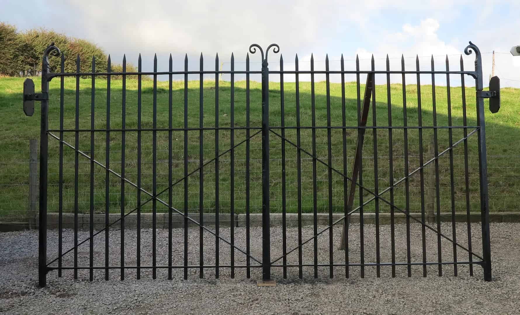 Pair of Driveway Iron Gates and Hinges
