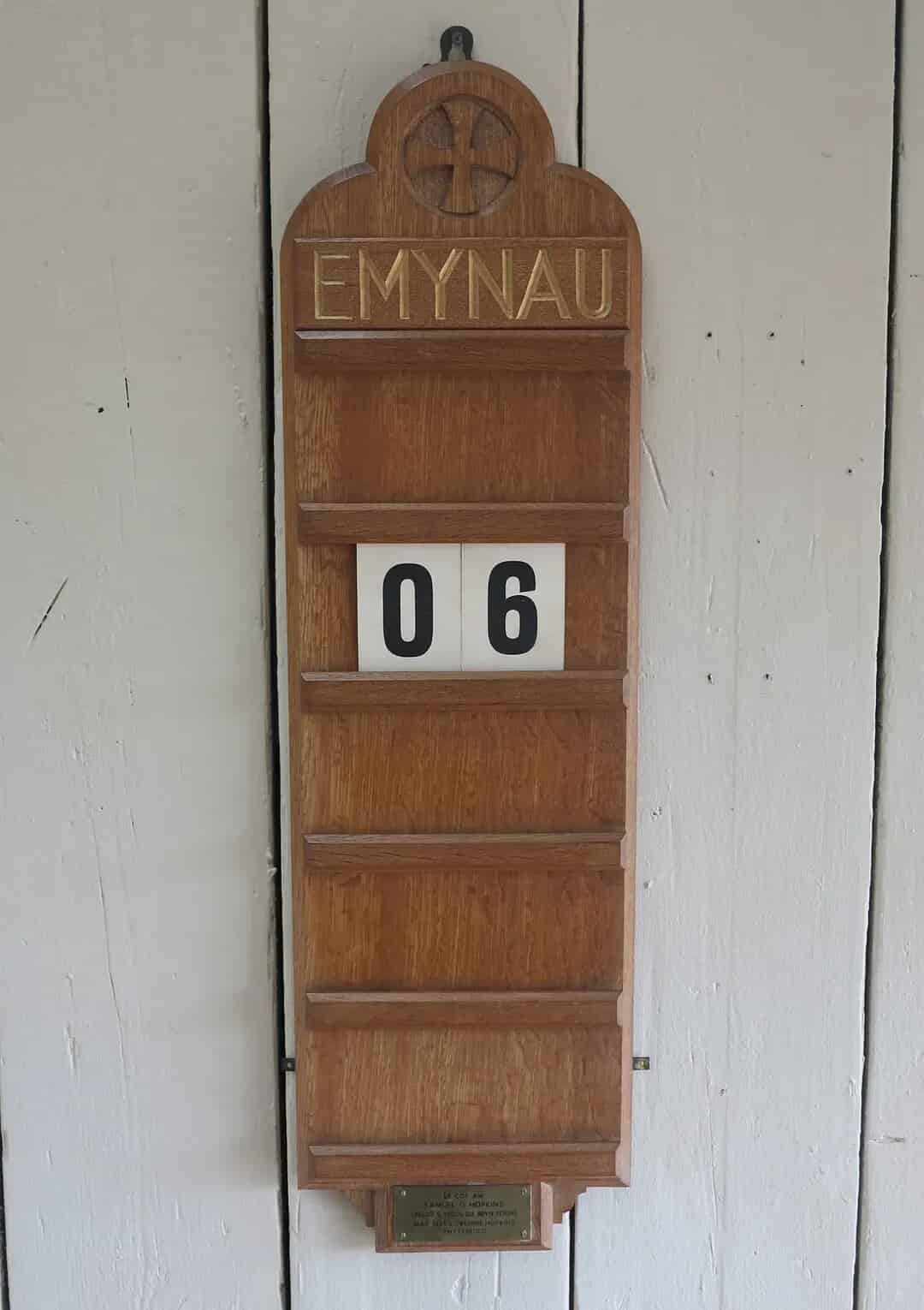 Hand Carved Antique Oak Wall Mounted Welsh Hymn Board