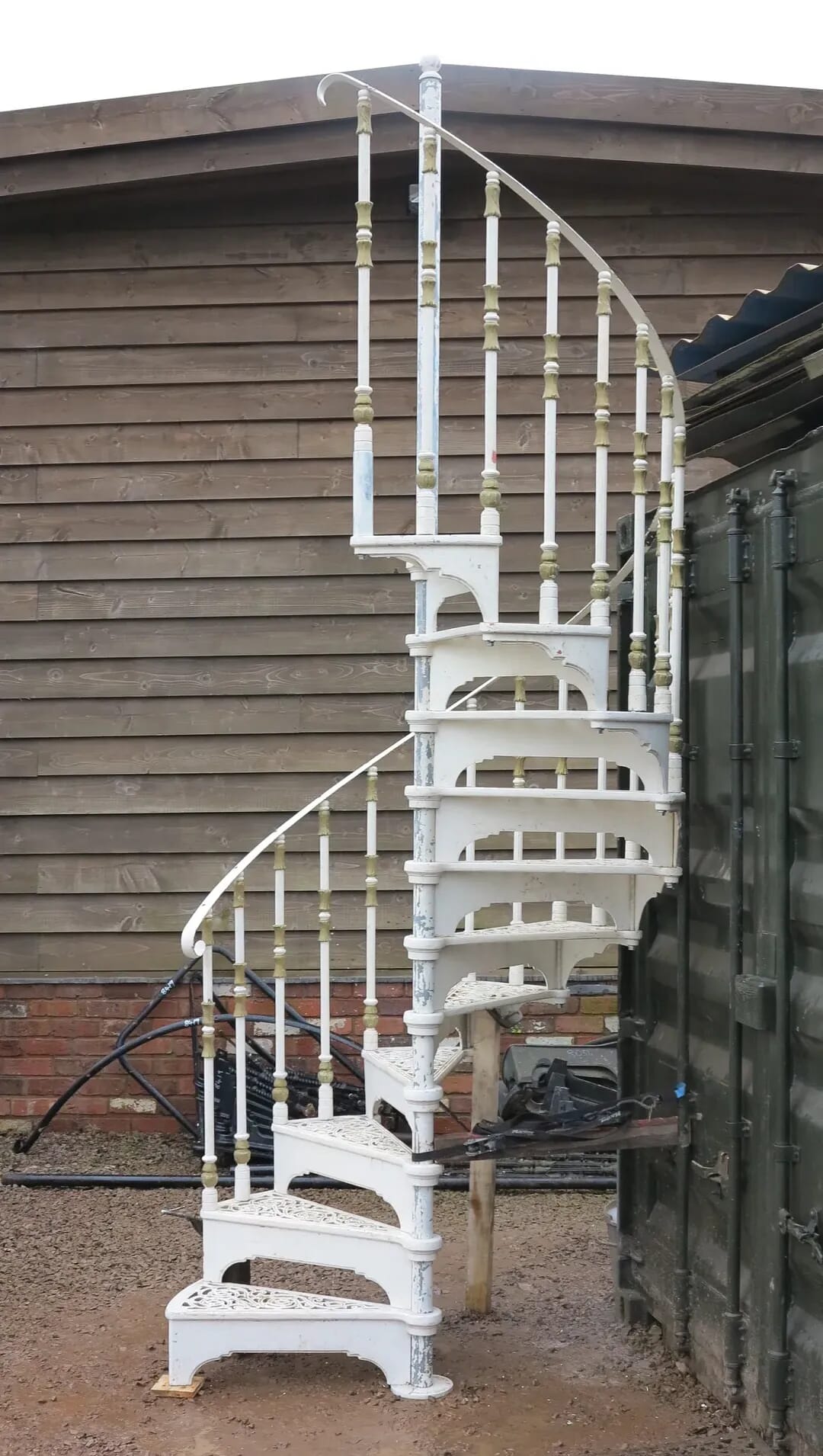 White Cottage Craft Cast Metal Spiral Staircase - 8411