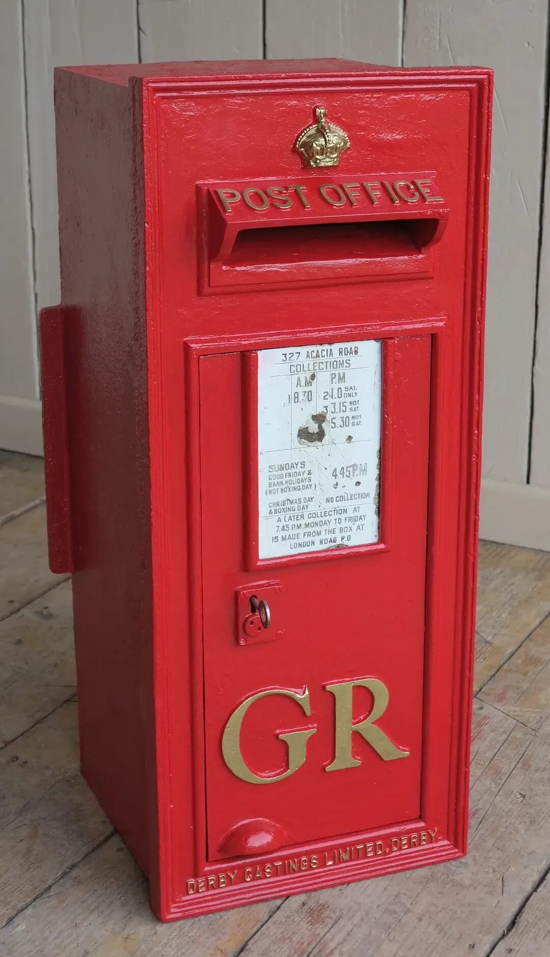 Original Cast Iron George V Wall Mounted Post Box - 8432