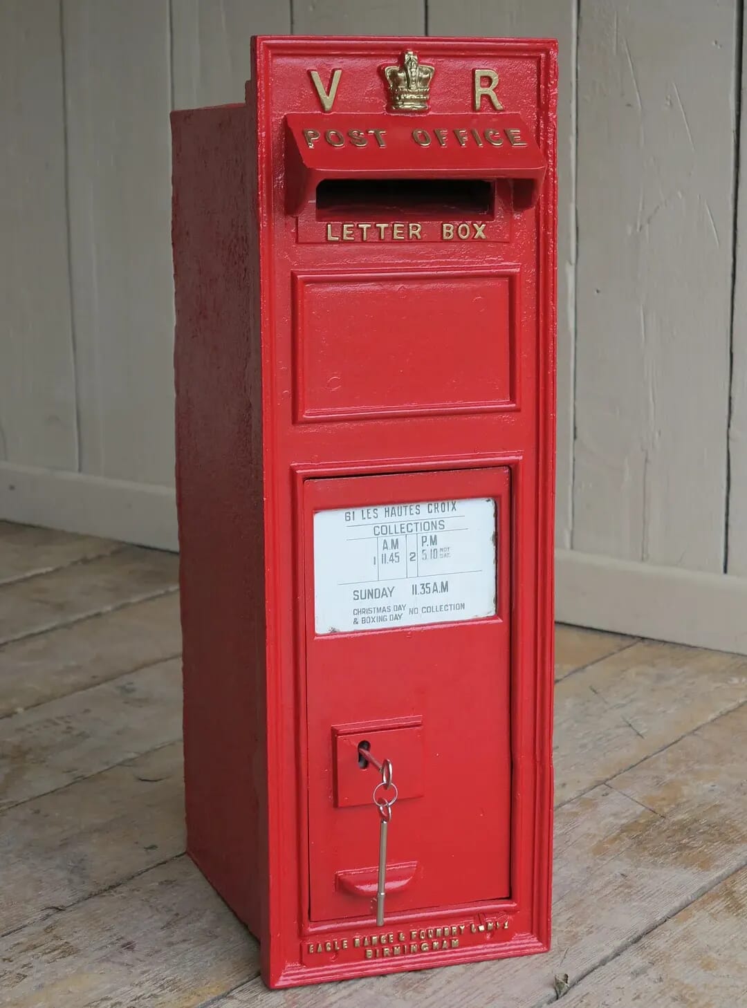 Rare Royal Mail VR Cast Iron Wall Mounted Letter Box - 9028