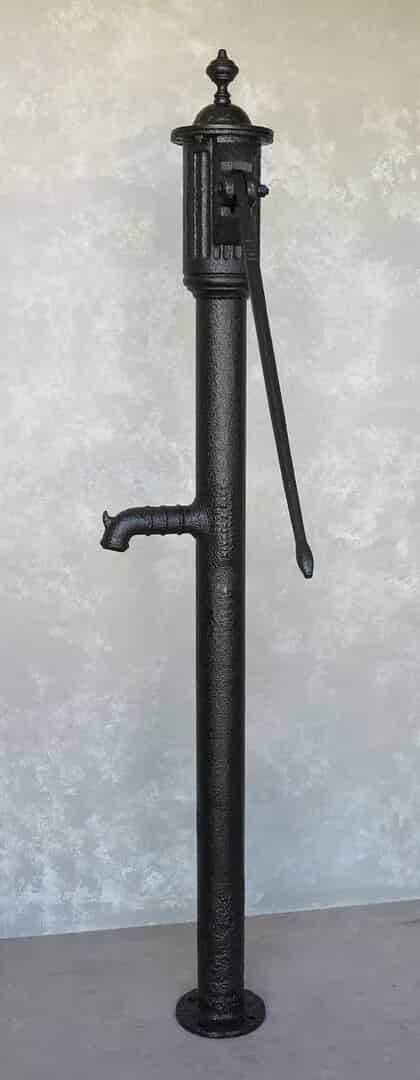 Antique Cast Iron Garden Water Pump Feature
