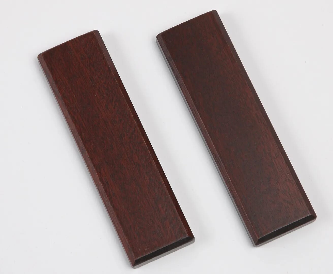 Pair of Thomas Crapper Small Cloakroom Basin Pattresses - TC1400CRPMA