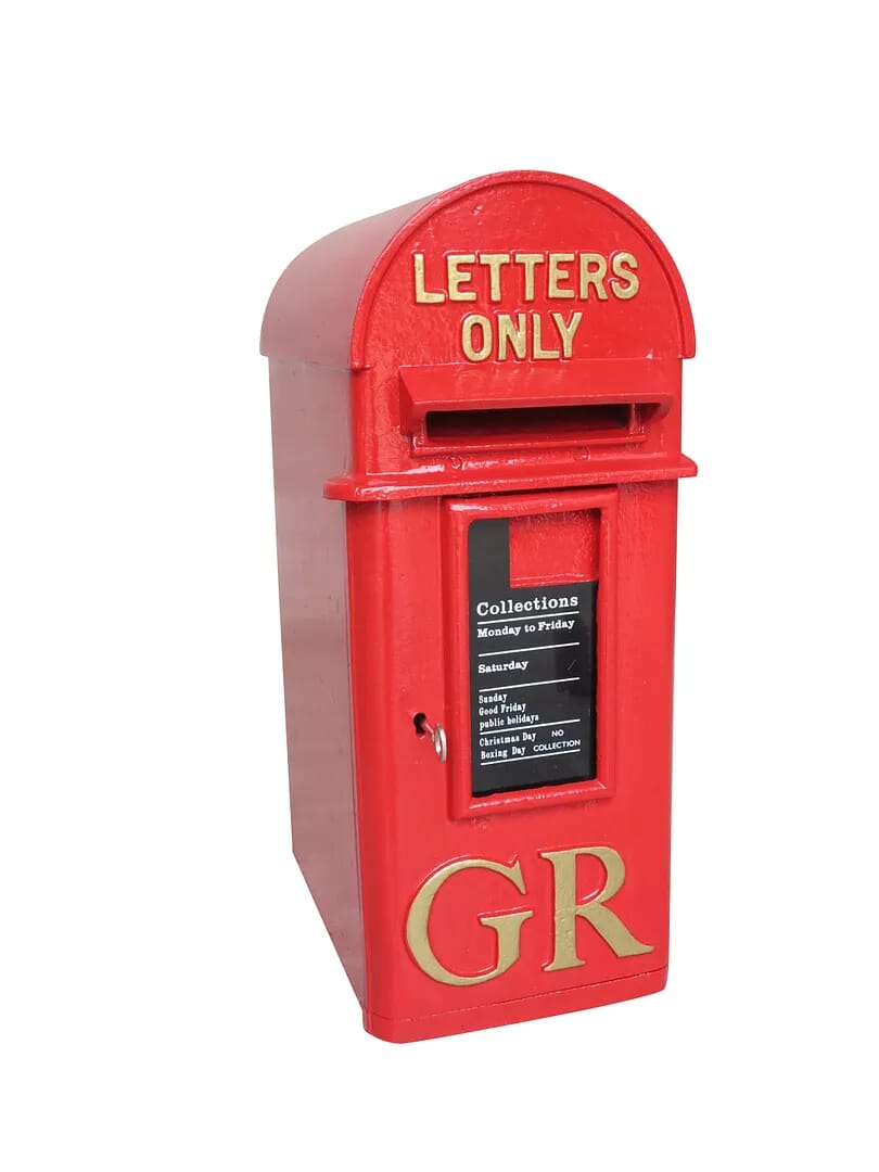 Red Cast Iron Pole Mounted Royal Mail Letter Post Box - 8417