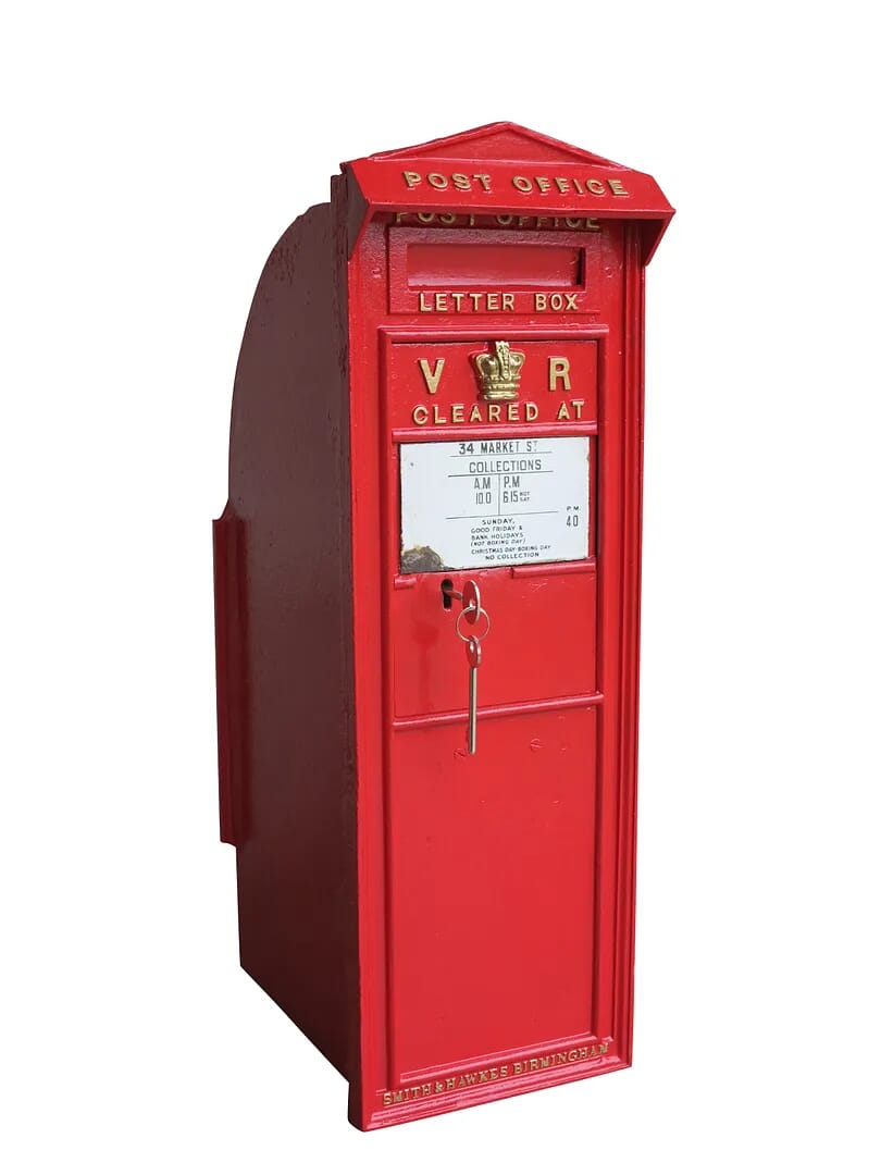 Very Rare Royal Mail VR Cast Iron Wall Mounted Post Box - 8756