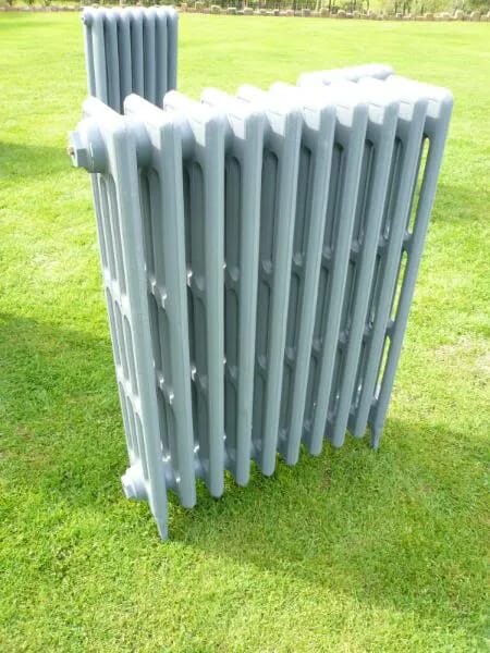 Cast Iron Victorian 4 Column Radiator - 810mm Tall x 10 Sections Wide - Vic810/10pf