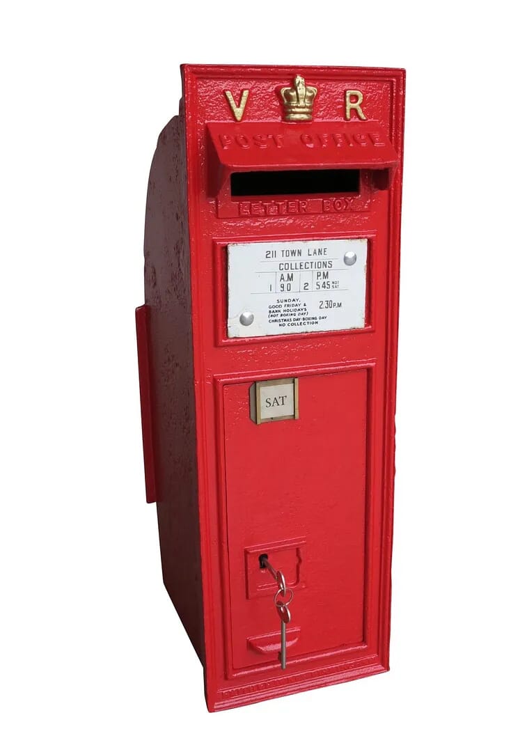 Royal Mail Rare VR Cast Iron Wall Mounted Post Box - 8743