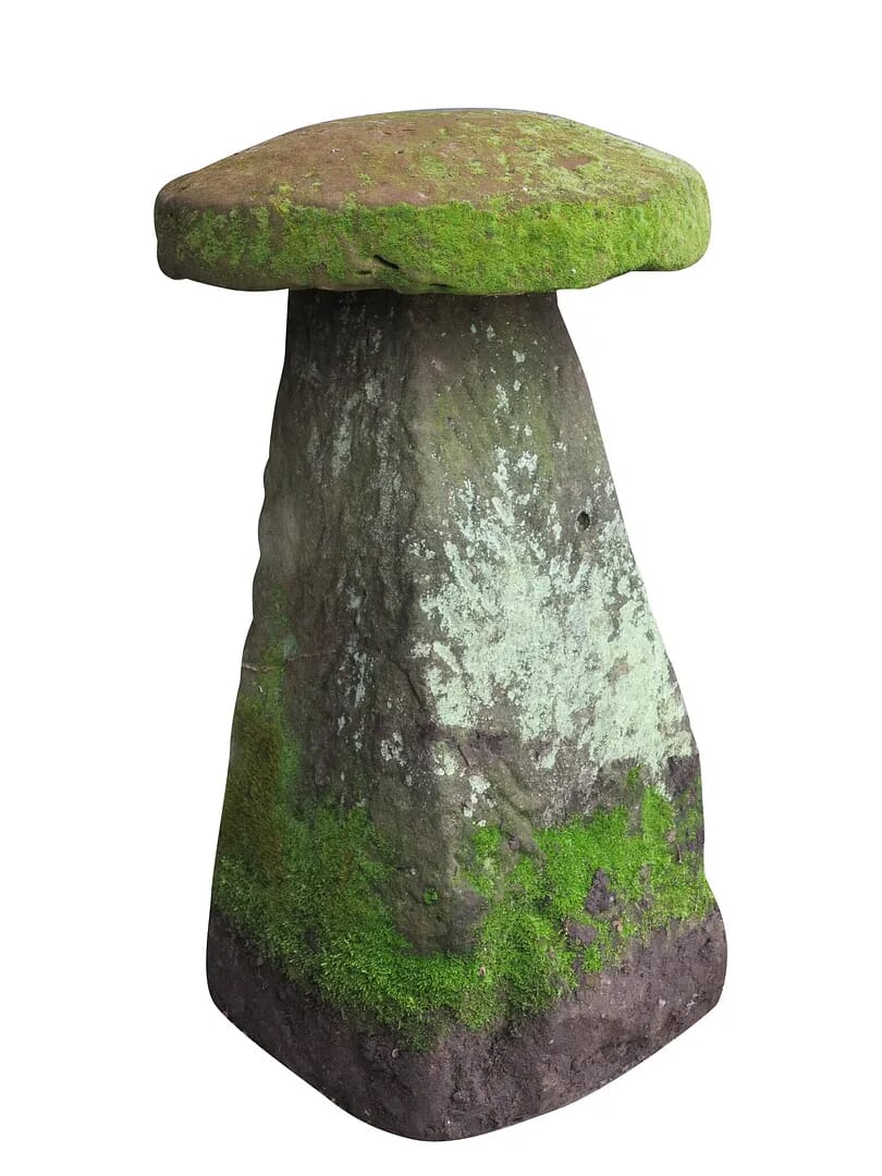 Outdoor Garden Large Antique Staddle Stone - 8997b